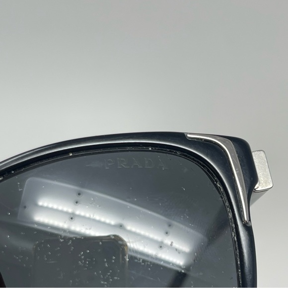 Prada sunglasses square - Picture 6 of 6